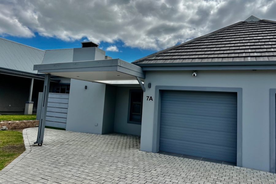 3 Bedroom Property for Sale in Blue Mountain Village Western Cape